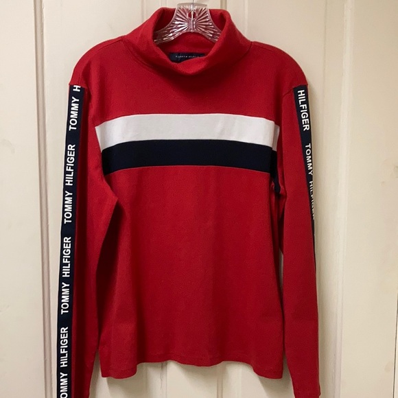 Tommy Hilfiger turtleneck top with dramatic sleeve logo, size Xlarge - Picture 1 of 7